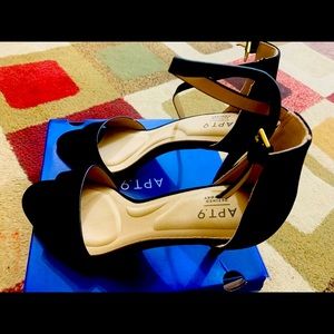 Apt. 9 Defined Comfort Black High Heels